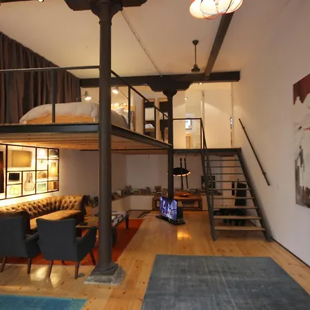 I Loft - Bairro Alto * Lisbon